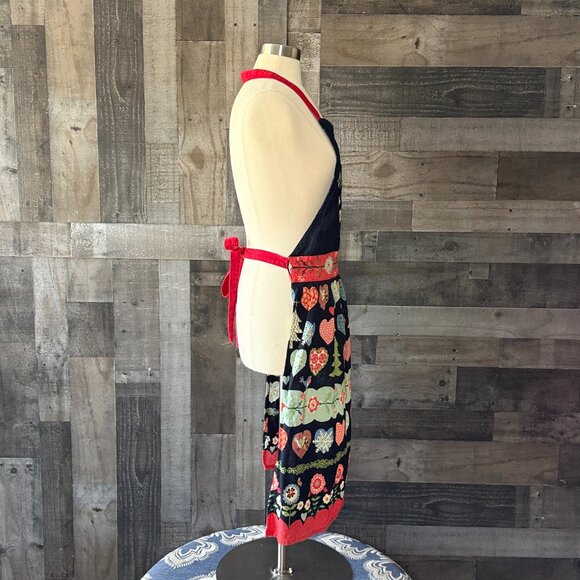 Handmade holiday apron OS Scandinavian birds Christmas trees hearts snowflakes - Picture 8 of 9